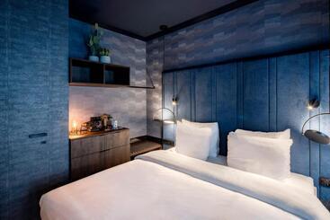 هتل The Highlander Amsterdam