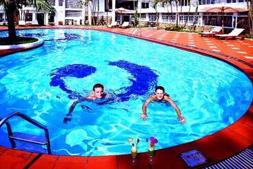 Century Riverside Hotel Hue