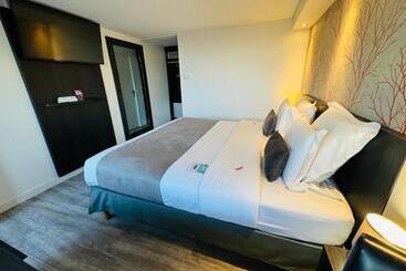 هتل Kyriad Lisieux