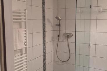 هتل La Cour Du Bailli Suites & Spa