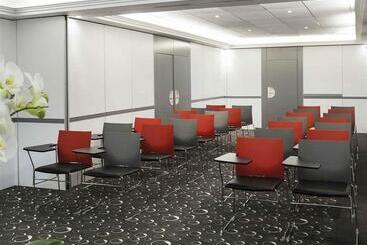 Hotel Mercure Paris Vaugirard Porte De Versailles