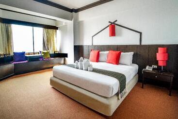 هتل Mountain Beach Resort