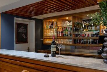 호텔 Premier Express Inn George