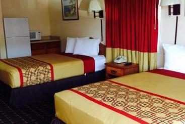 Happy Holiday Motel
