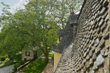 هتل Château De Salles