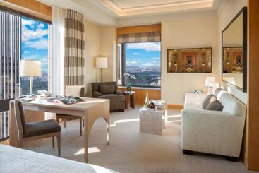 هتل Four Seasons  New York