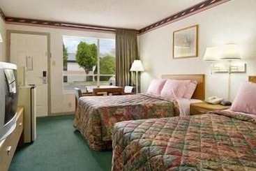 Отель Days Inn By Wyndham Jacksonville