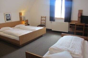 호텔 Hôtel Restaurant Le Brochet