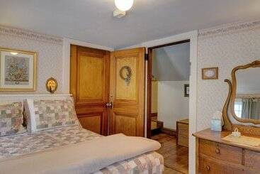 ホテル Melville House Newport