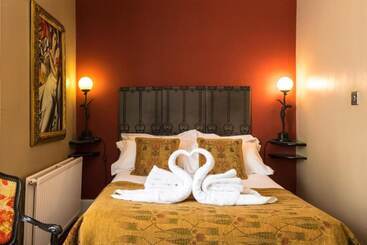 فندق Paskins Town House