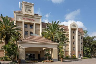 Отель Stayeasy Mbombela