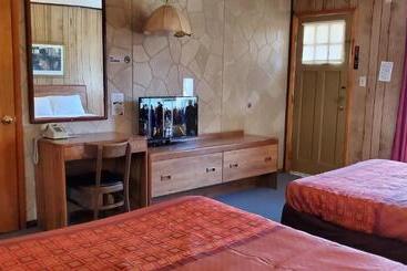מוטל Red Ranch Inn