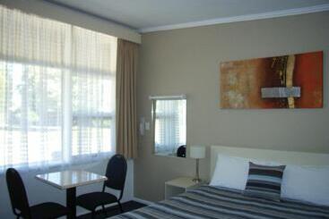 Bairnsdale Main Motel