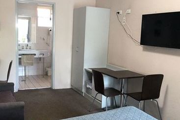 Banksia Motel
