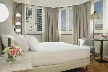 هتل NH Collection Buenos Aires Crillon