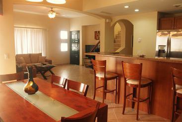 هتل Tierra del Sol Resort, Spa & Country Club