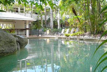 Port Douglas Palm Villas