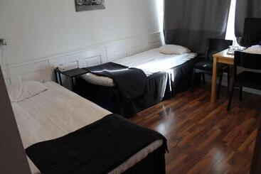 Best Western Colonial Village Motel