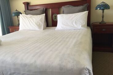 בית מלון כפרי Aberdeen Motor Inn