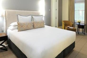 בית מלון כפרי Lindrum Melbourne