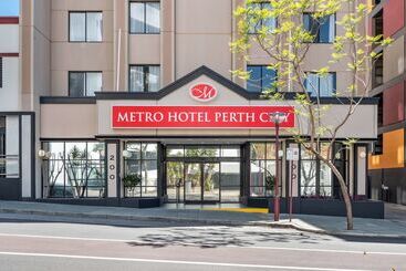 Metro Hotel Perth City