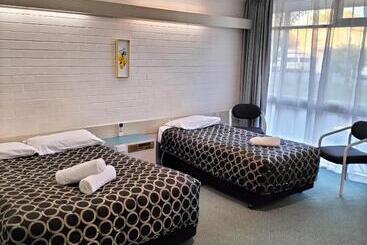 Отель Wangaratta Motor Inn