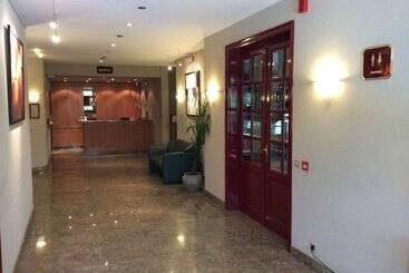 בית מלון כפרי Abbey