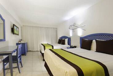 בית מלון כפרי Viva Fortuna Beach By Wyndham, A Trademark All Inclusive