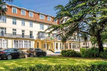 هتل Ibis Styles Bournemouth