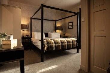 בית מלון כפרי Strathaven