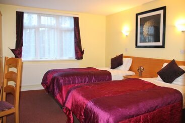 Отель The Abbey House