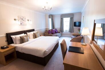 Worcester Bank House Hotel Spa & Golf; Bw Premier Collection