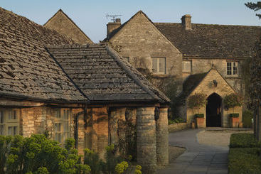 هتل Calcot  & Spa