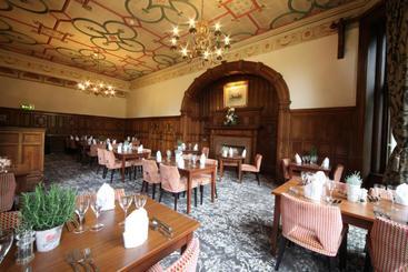 هتل Mercure Burton Upon Trent Newton Park
