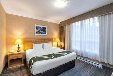 호텔 Quality Inn Downtown Inner Harbour
