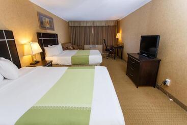 فندق The George Dawson Inn & Conference Centre