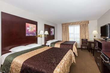 ホテル Super 8 By Wyndham Innisfail