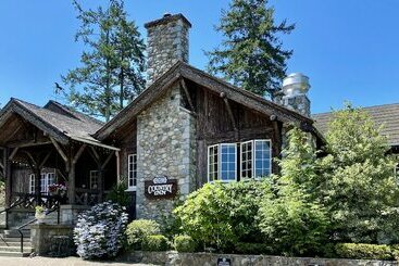 هتل The Latch Inn