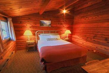 Jasper House Bungalows