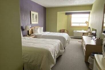 Riverside Resort & Conference Centre