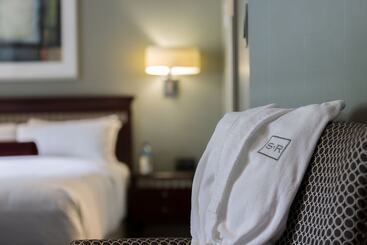 호텔 The St. Regis