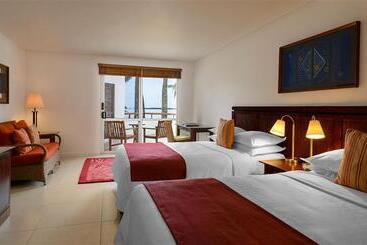 Sheraton Denarau Villas