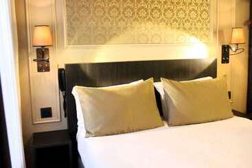 ホテル Best Western Le Montmartre – Saint Pierre