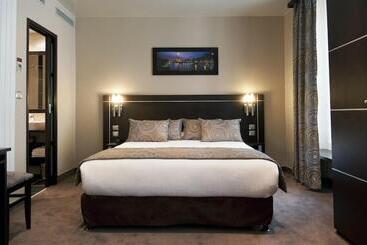 ホテル Choiseul Opera