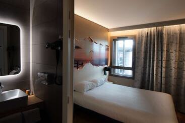 هتل Ibis Styles Clermont Ferrand Aéroport