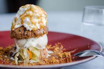 هتل Pullman Paris Tour Eiffel