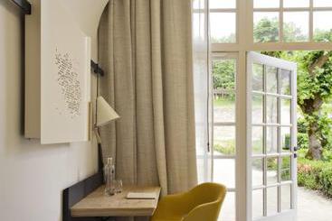 هتل Fontevraud L Ermitage