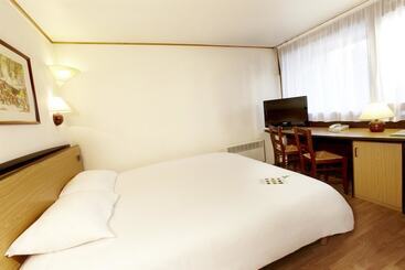 ホテル Campanile Rouen Nord  Mont Saint Aignan