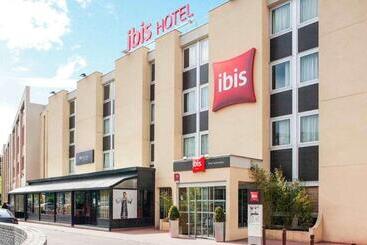 هتل Ibis Paris Gennevilliers