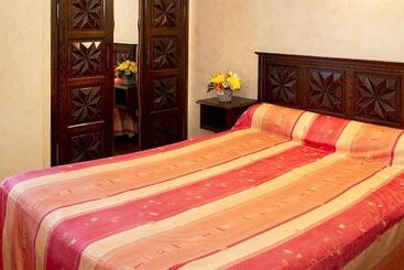 ホテル Les Peyrières